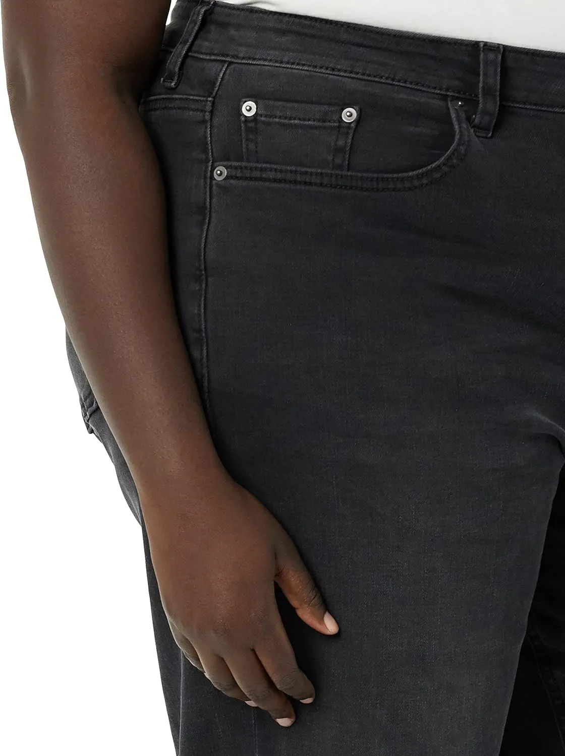 Amazon Essentials Women's High-Rise Relaxed Leg Tapered Ankle Jean