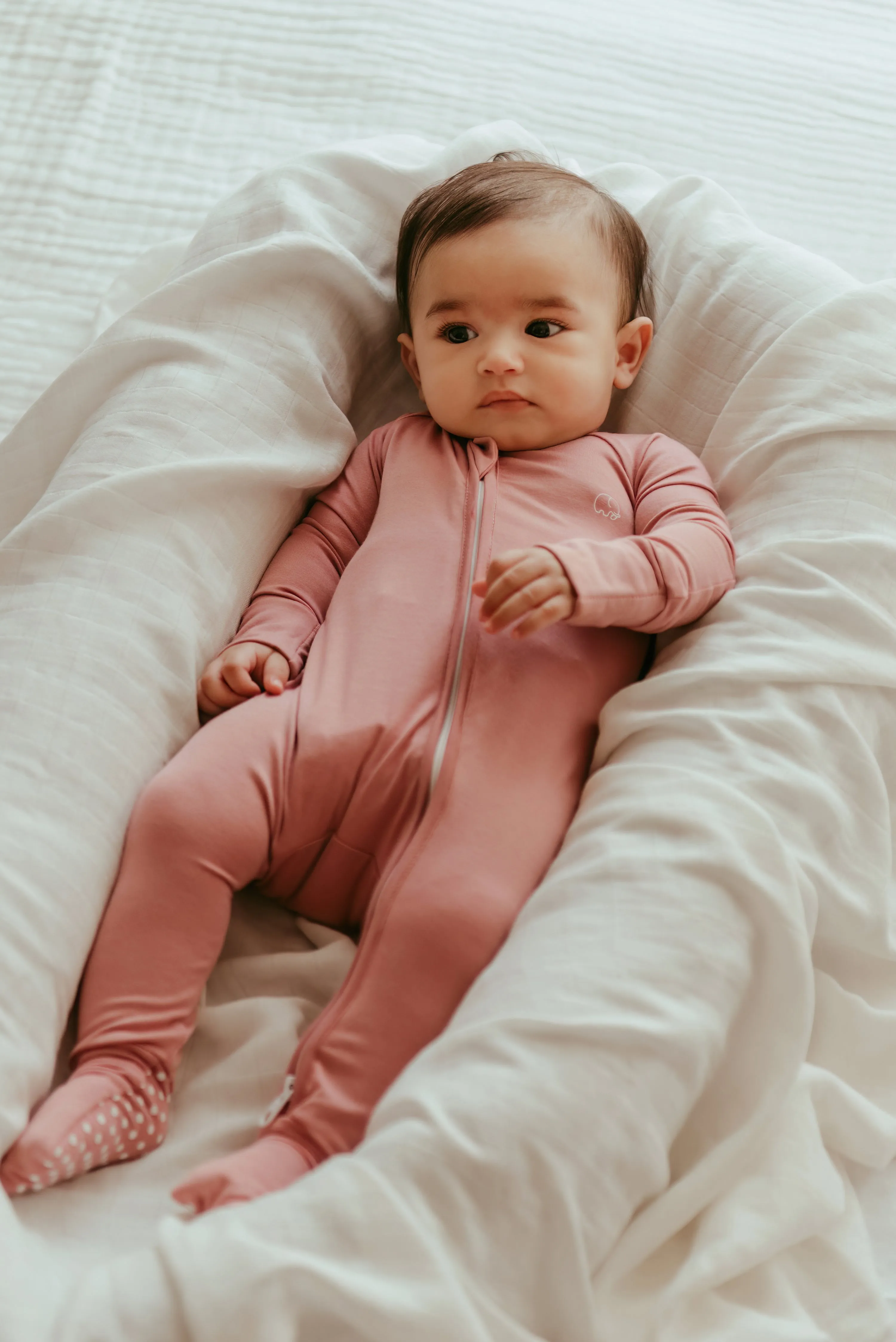 Anvi Baby Organic Zipper Romper- Lilac