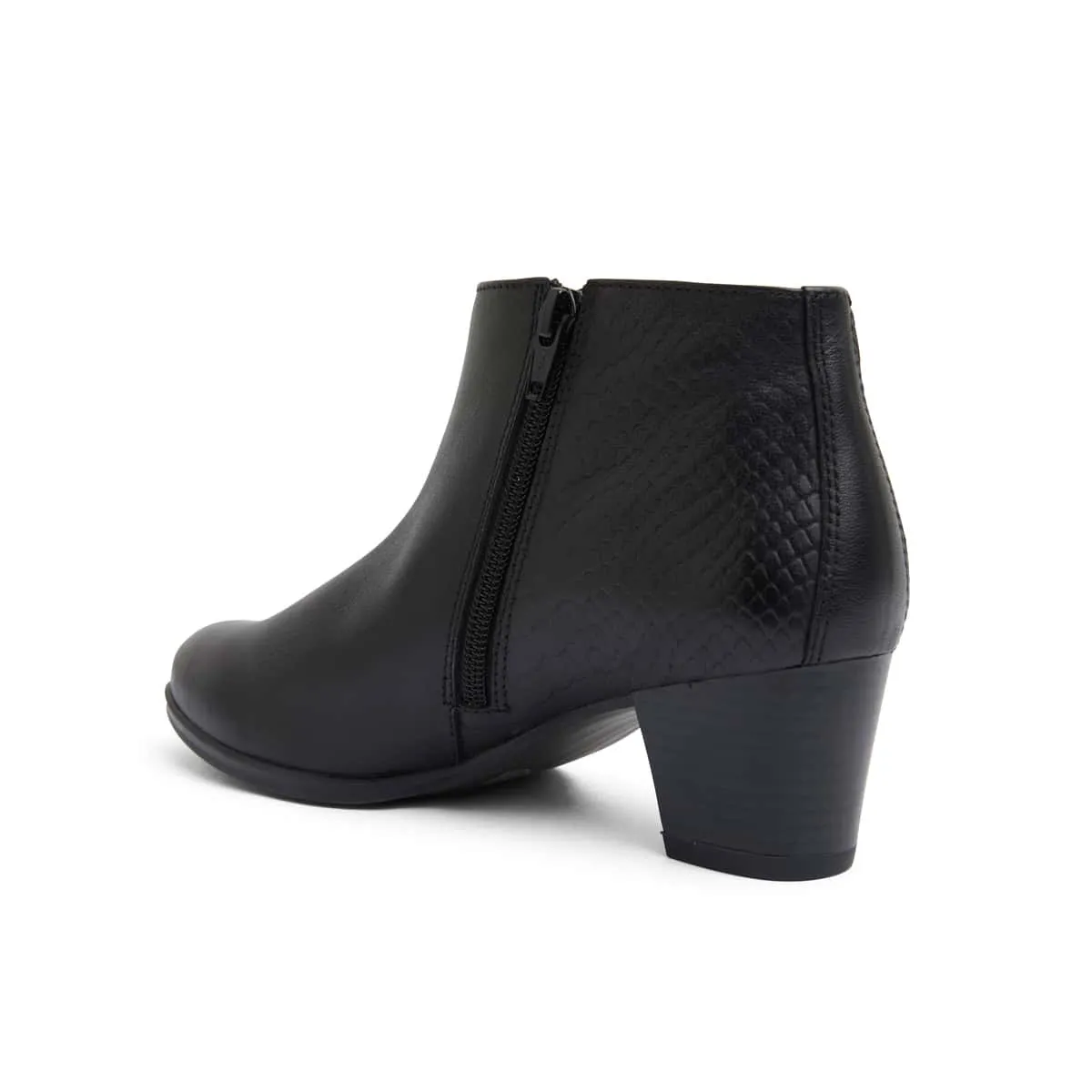 Beckett Boot in Black Leather