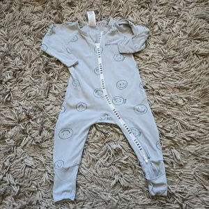 Bonds 3-6M Romper, Kids 6 Month (3-6M)