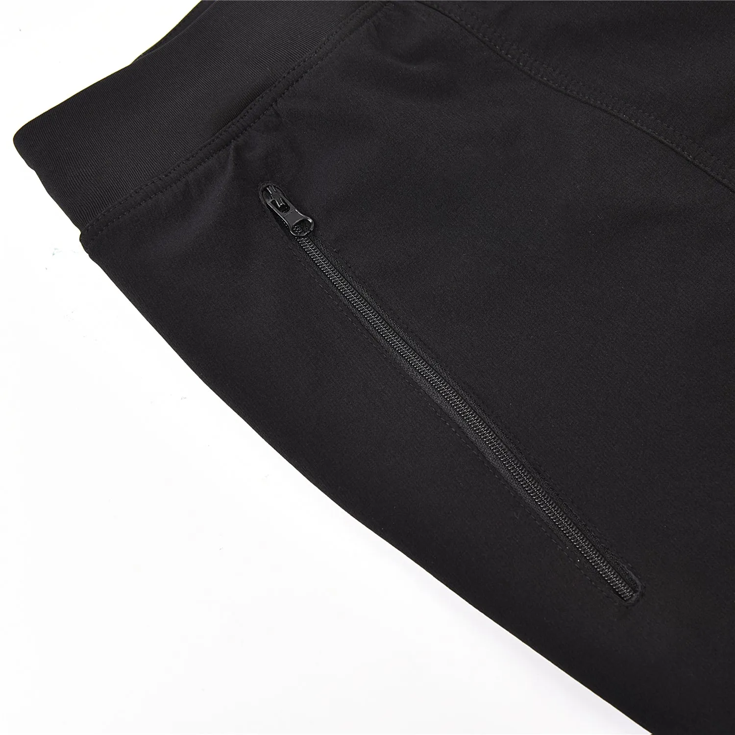 Breathable and stretchy men's shorts "Claude"