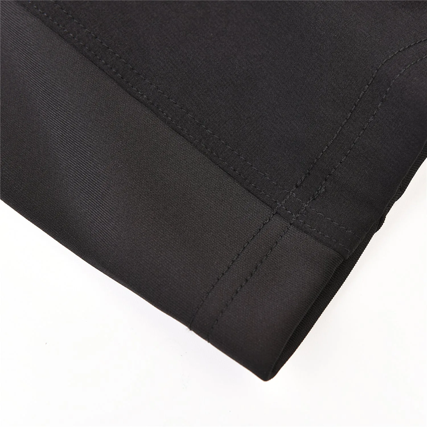 Breathable and stretchy men's shorts "Claude"