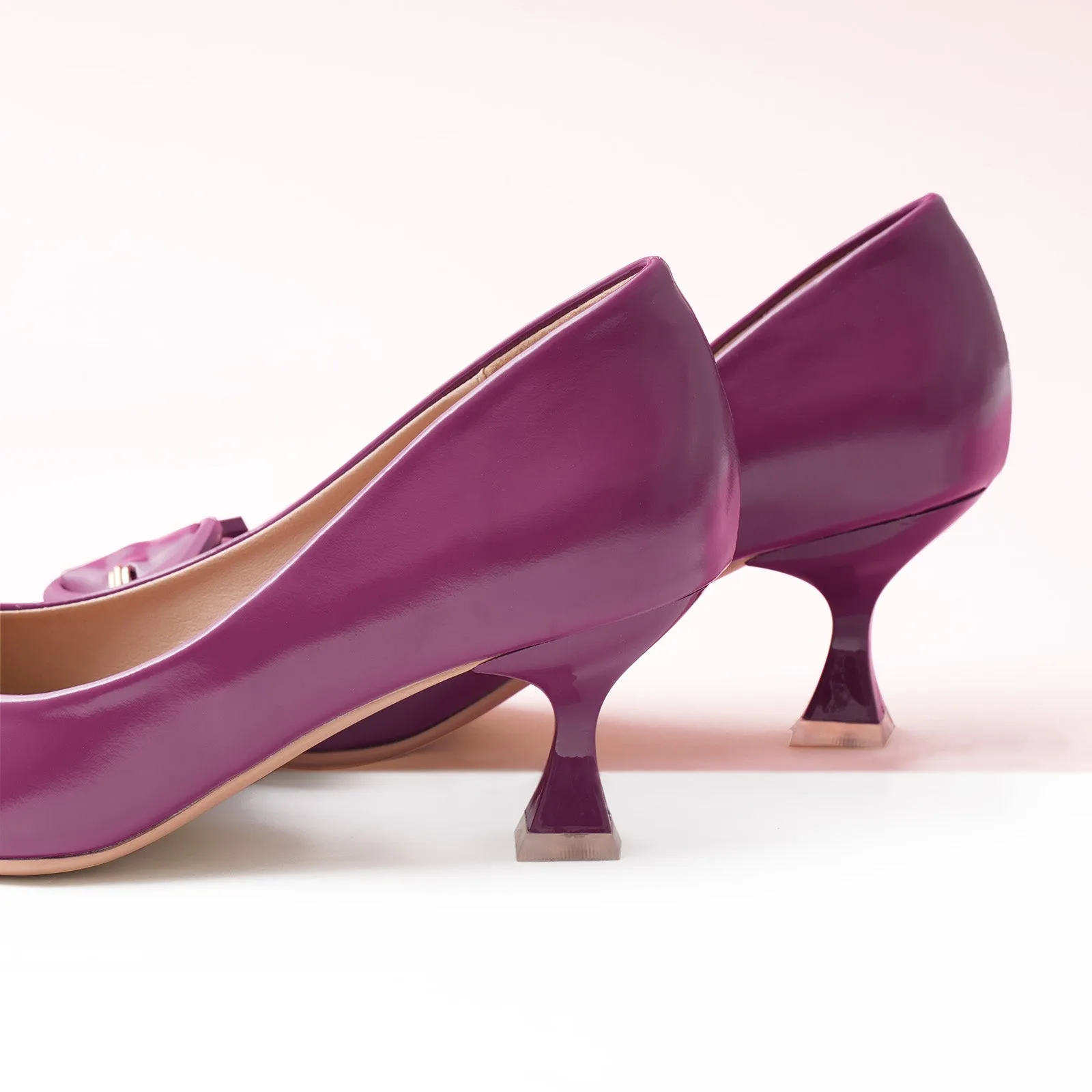C Buckle Kitten Heel Women Pumps