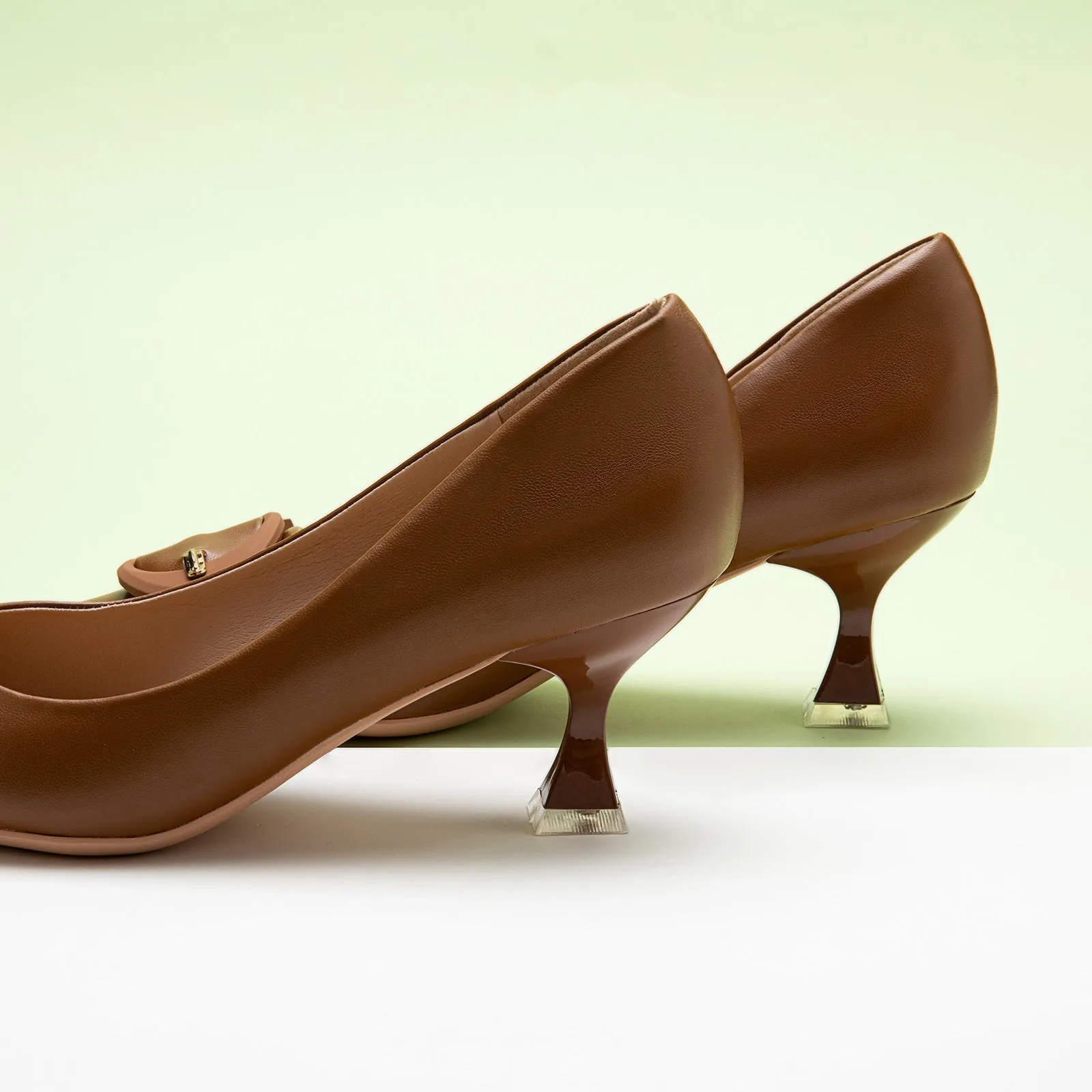 C Buckle Kitten Heel Women Pumps
