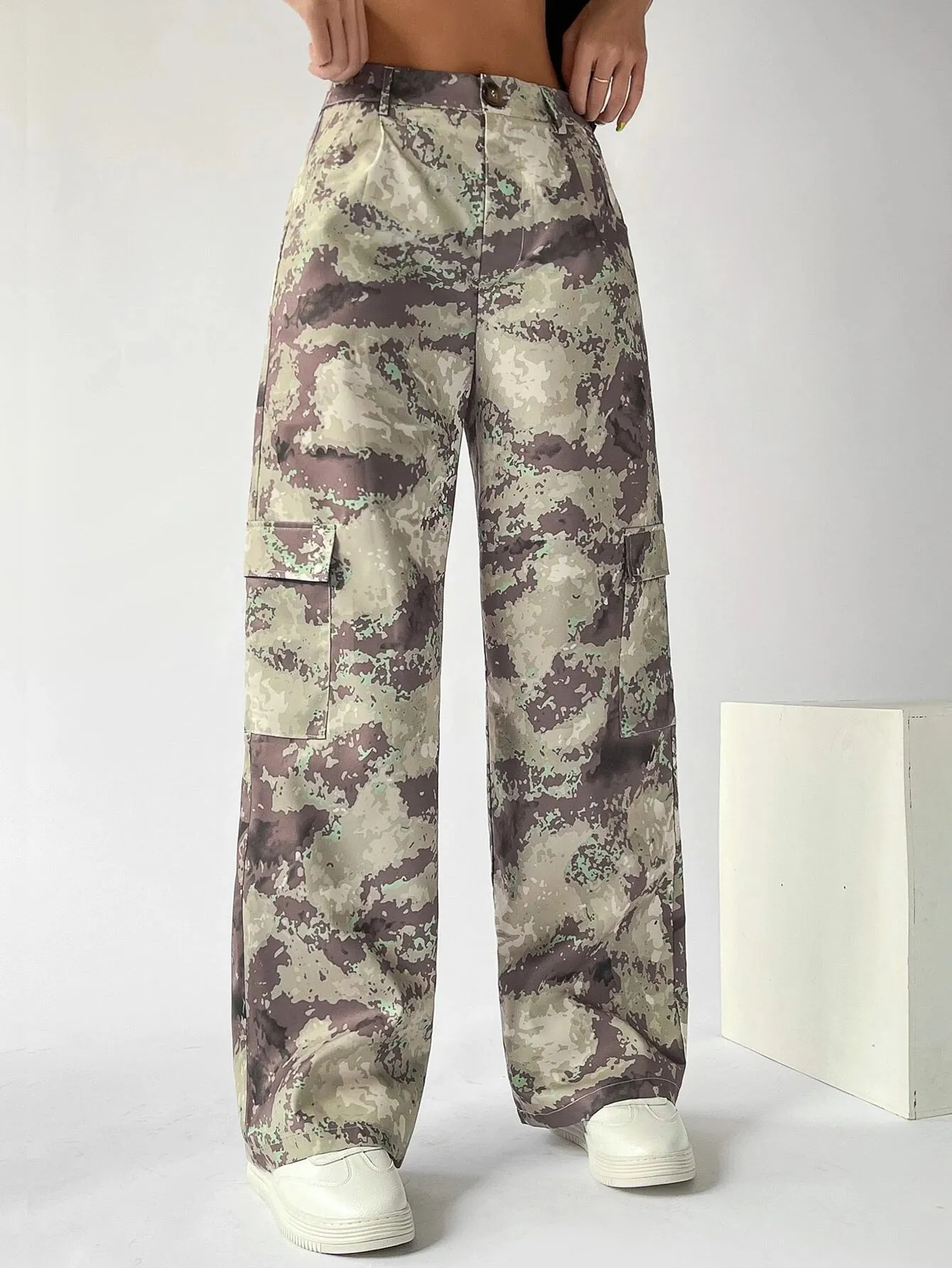 Camo Button Flap Pocket Cargo Pants