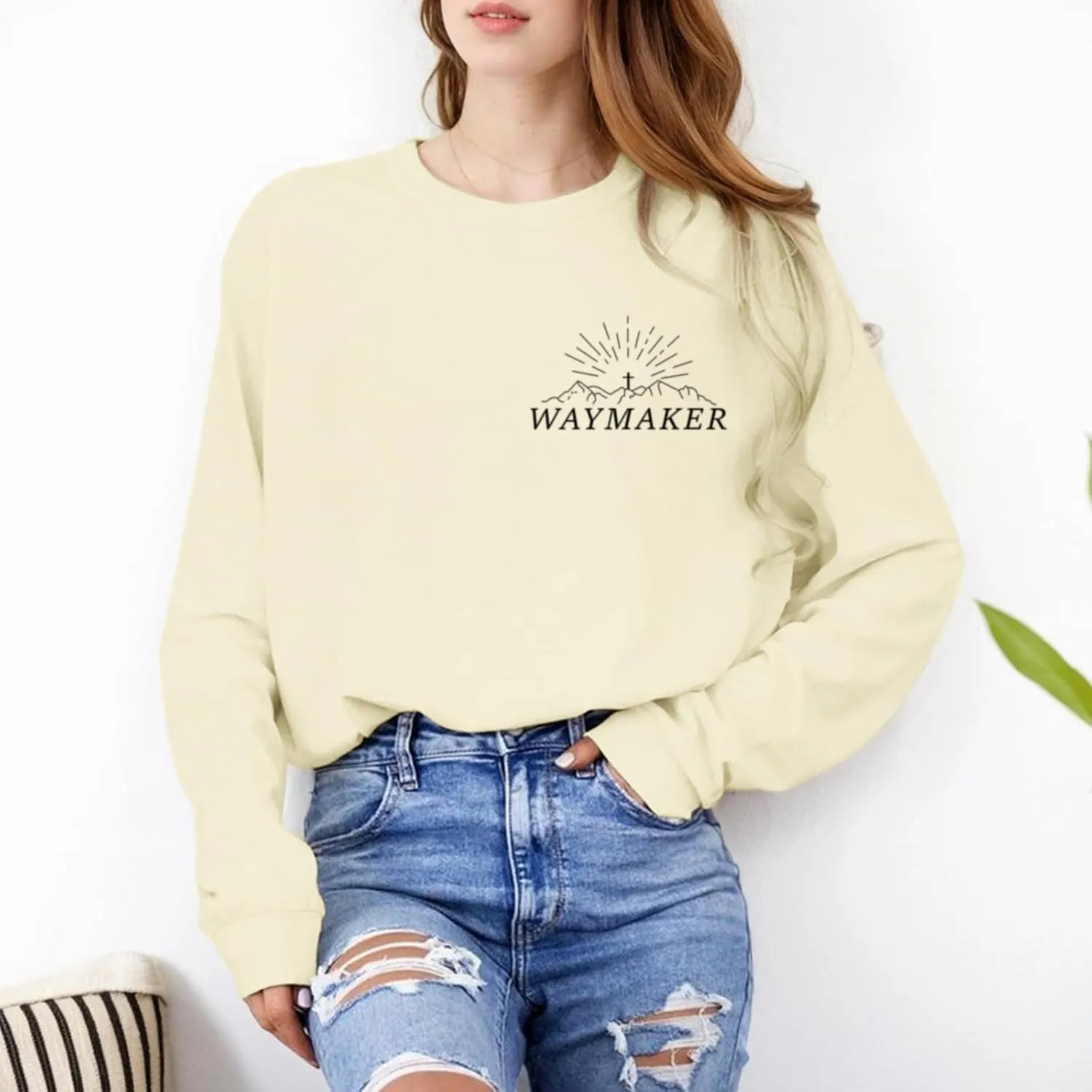 Christian Waymaker Sweatshirts For Women Religious Faith Sweatshirt Womens Graphic Soft Crewneck Long Sleeve Shirts