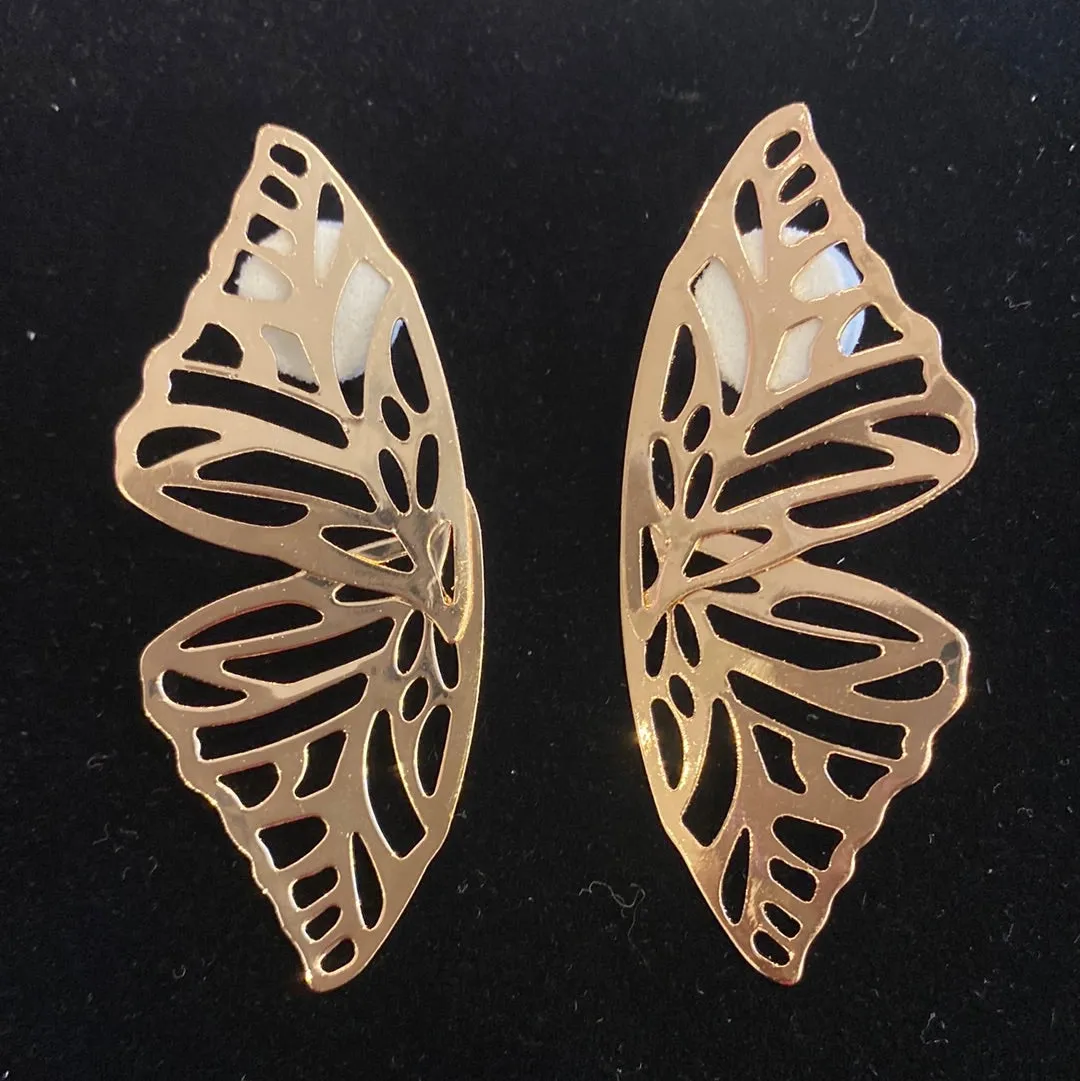 DUETS Chunky Gold Lightweight Earrings