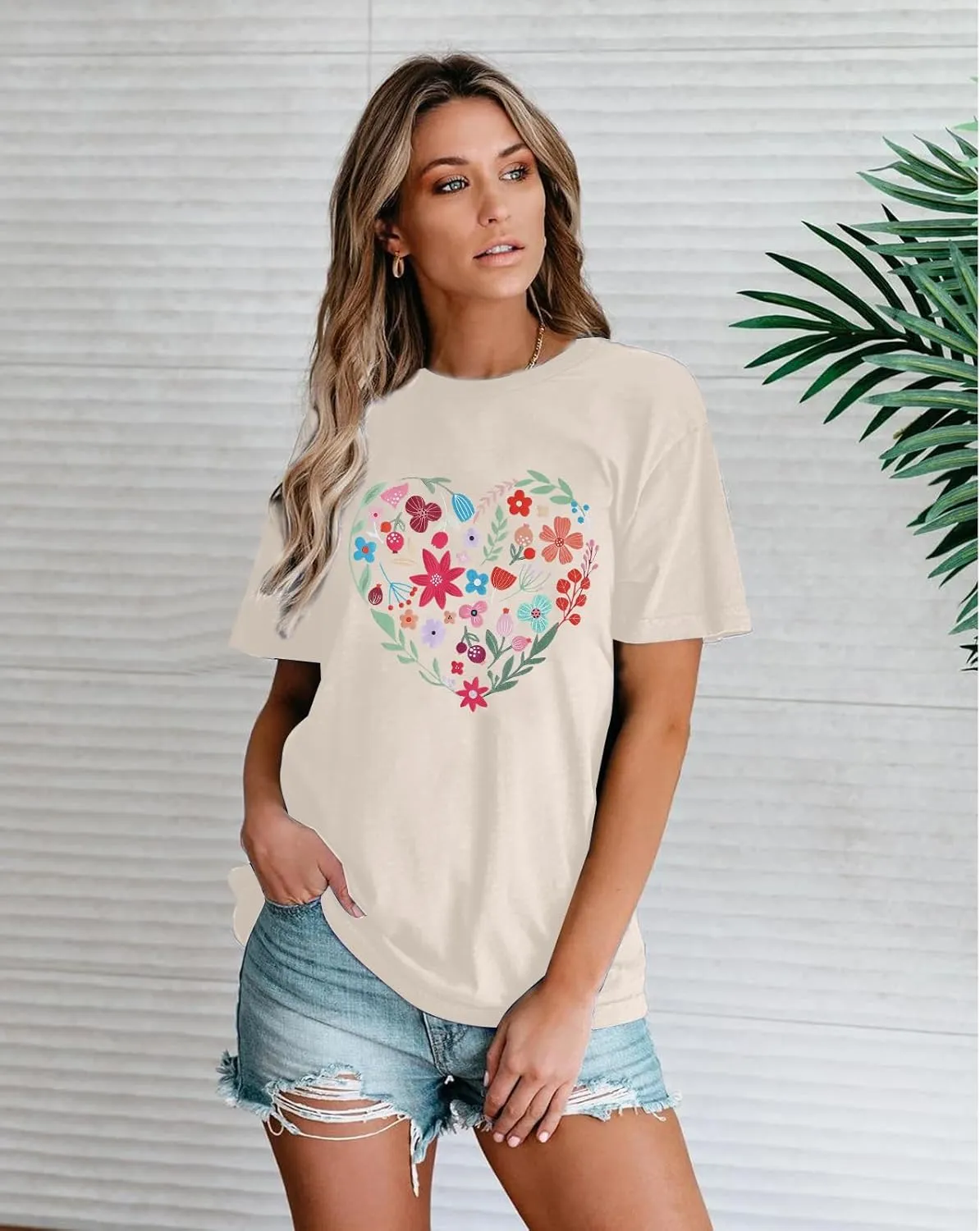 DUTUT Women Vintage Wildflower Shirt Floral Heart Graphic Shirts Boho Flower Tees Botanical Plant Short Sleeve Tops