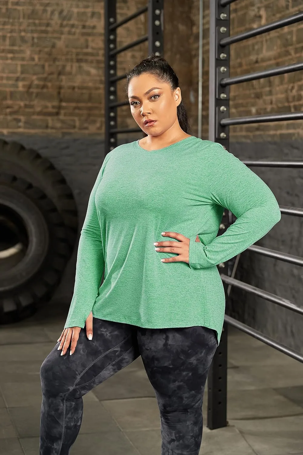 FOREYOND Plus Size Long Sleeve Athletic Tops for Women Soft Dry Fit Workout Tops Stretchy Lightweight Yoga Clothing XL-5XL