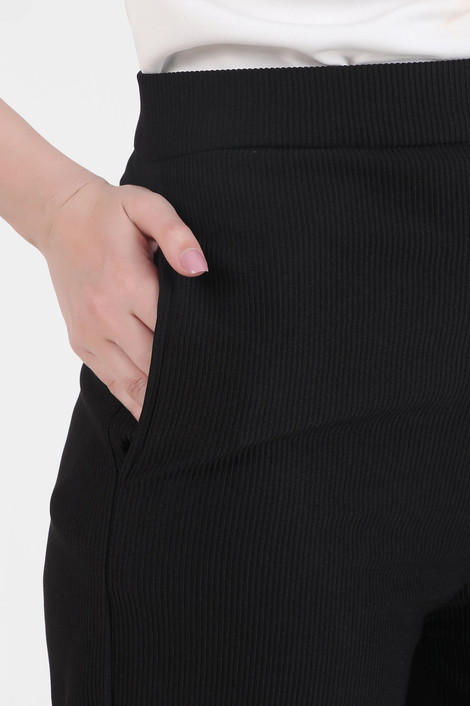 Long Flowing Trousers, Black