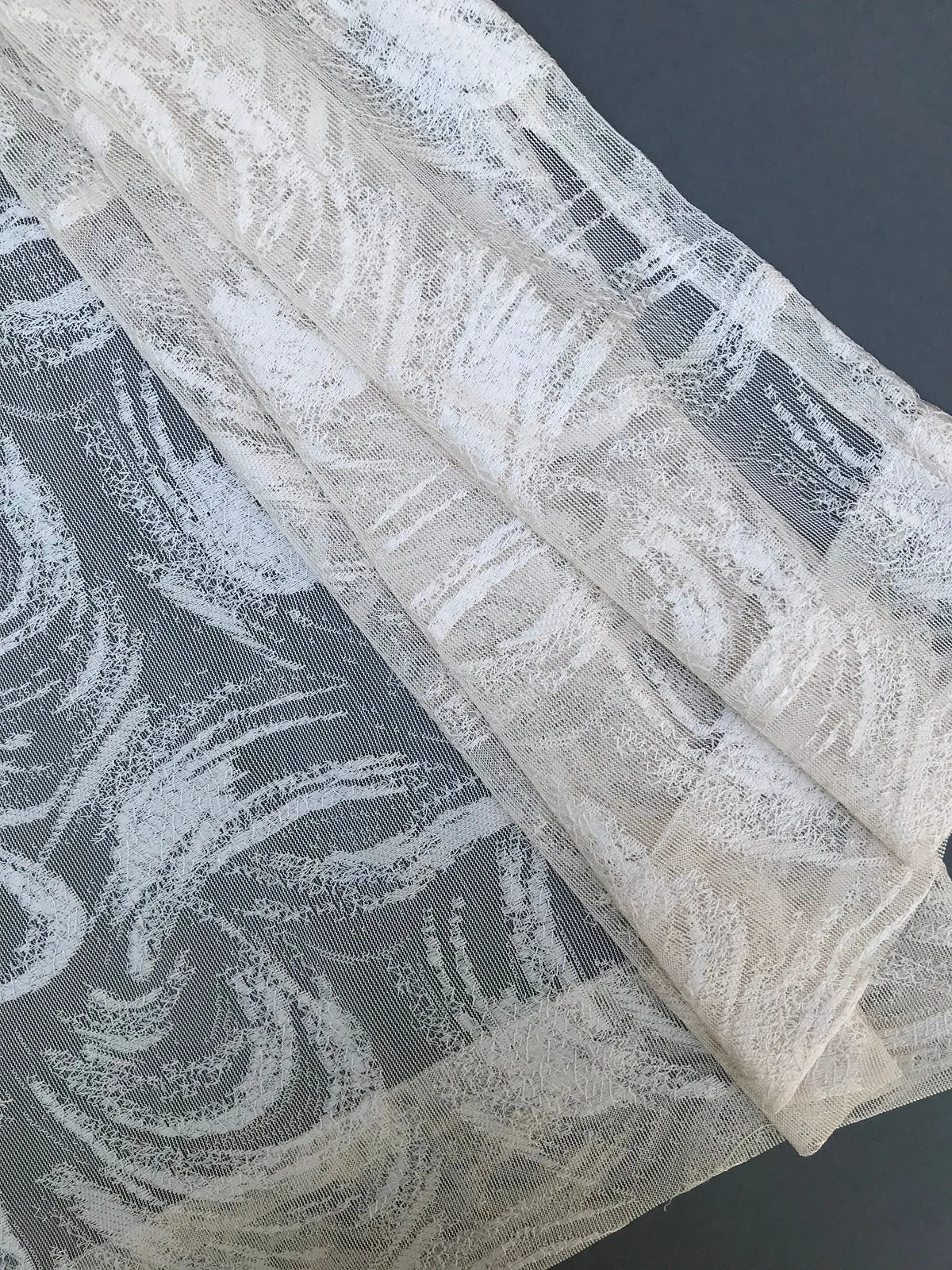 ML19075 Charming Night Sheer Curtain