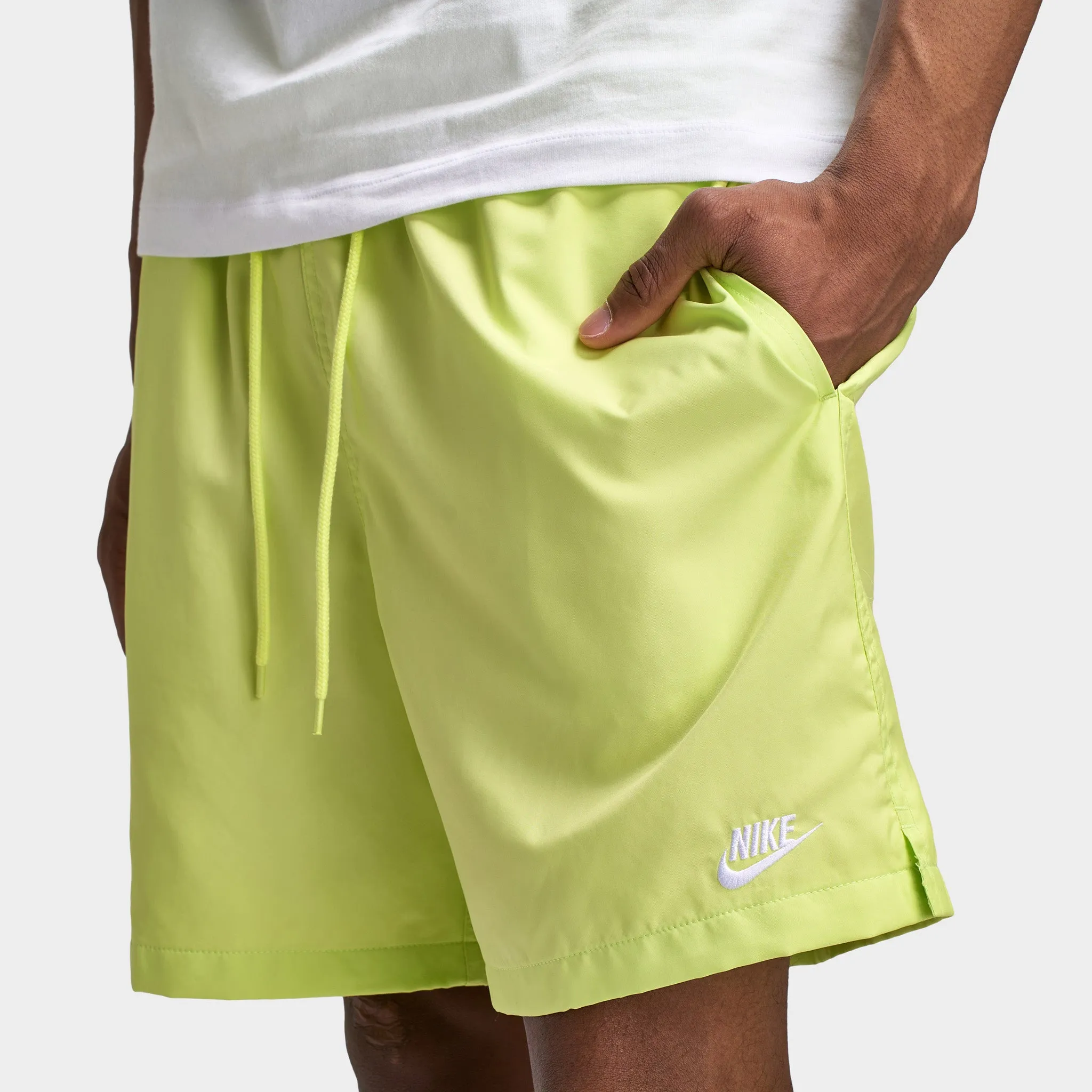 Nike Club Flow Shorts Light Lemon Twist / White