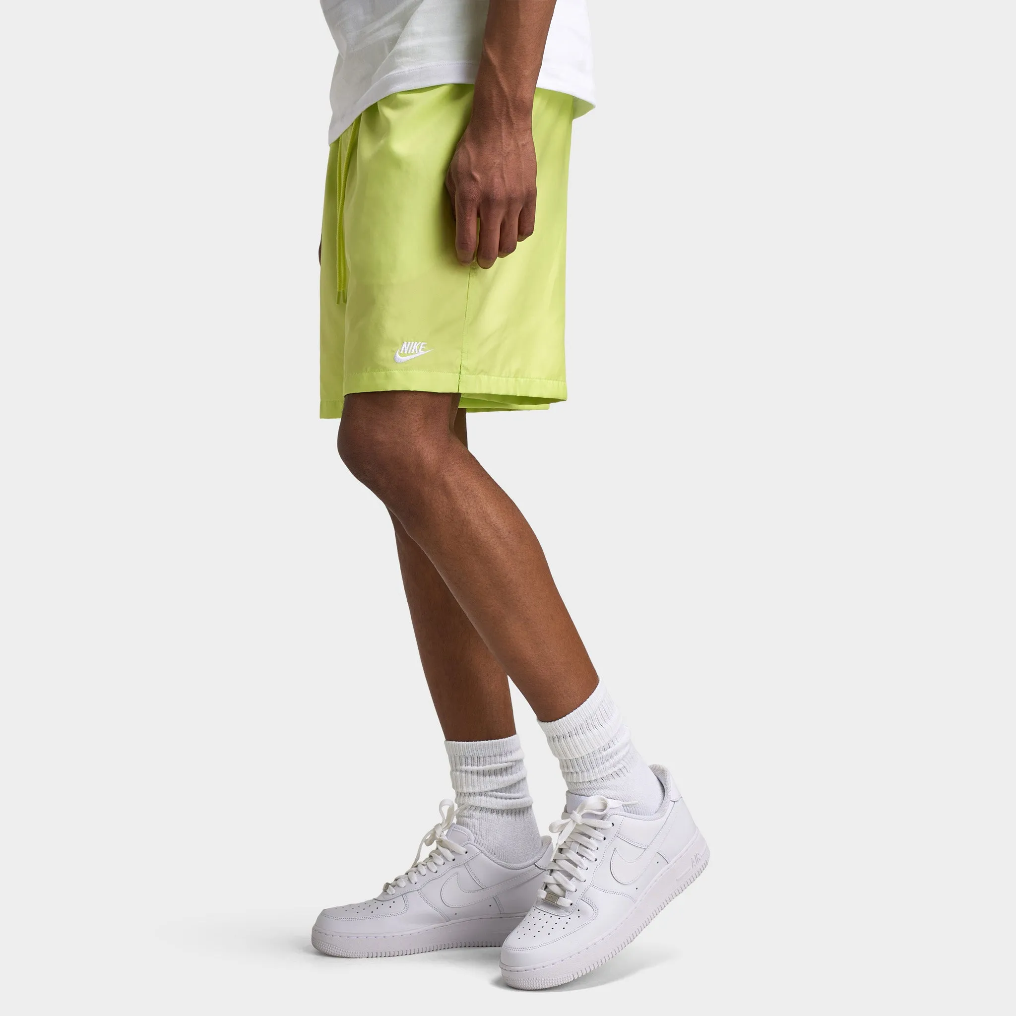 Nike Club Flow Shorts Light Lemon Twist / White
