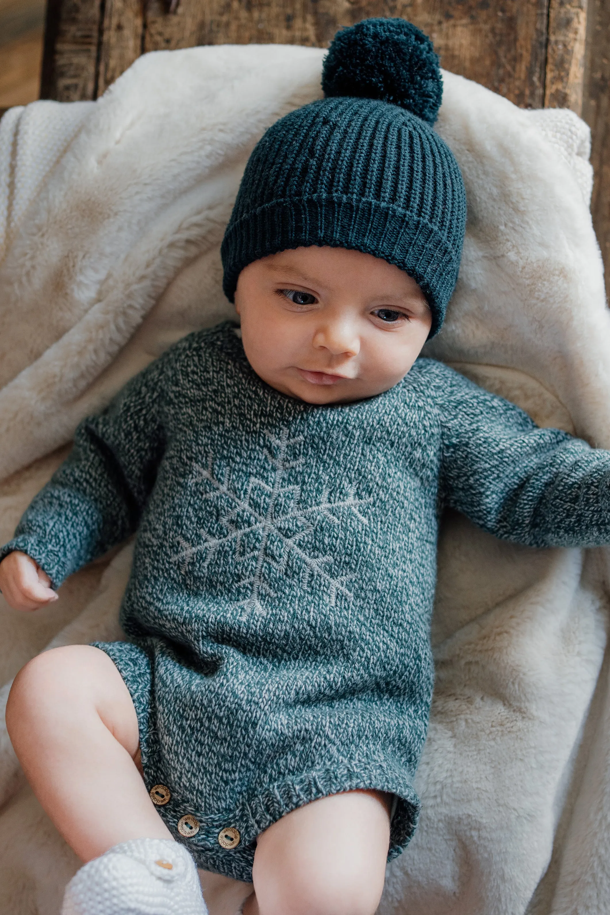 "Ludo" Green Merino Wool Snowflake Shortie