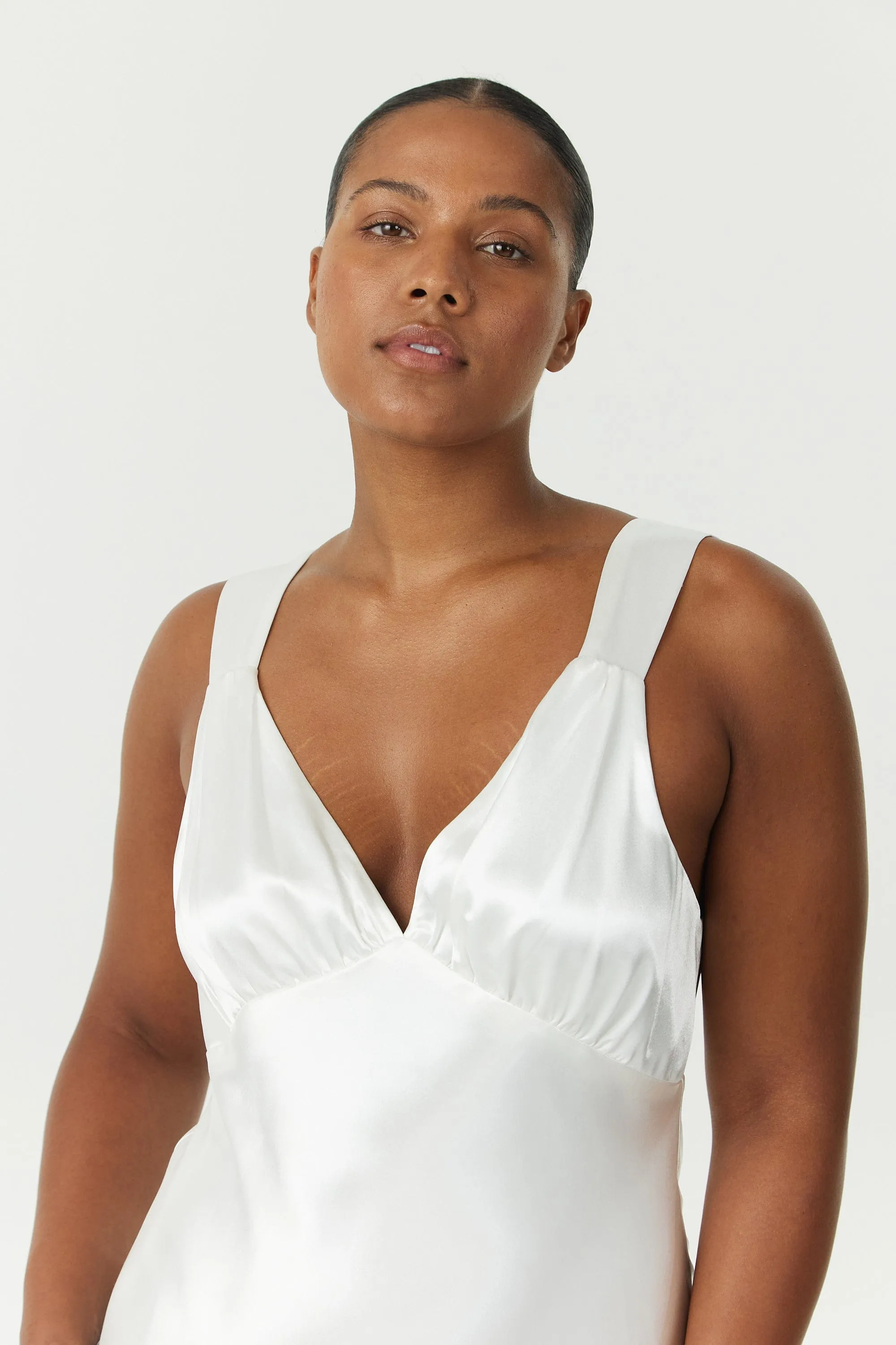 SATIN GATHER BRA BIAS SLIP | POWDER WHITE