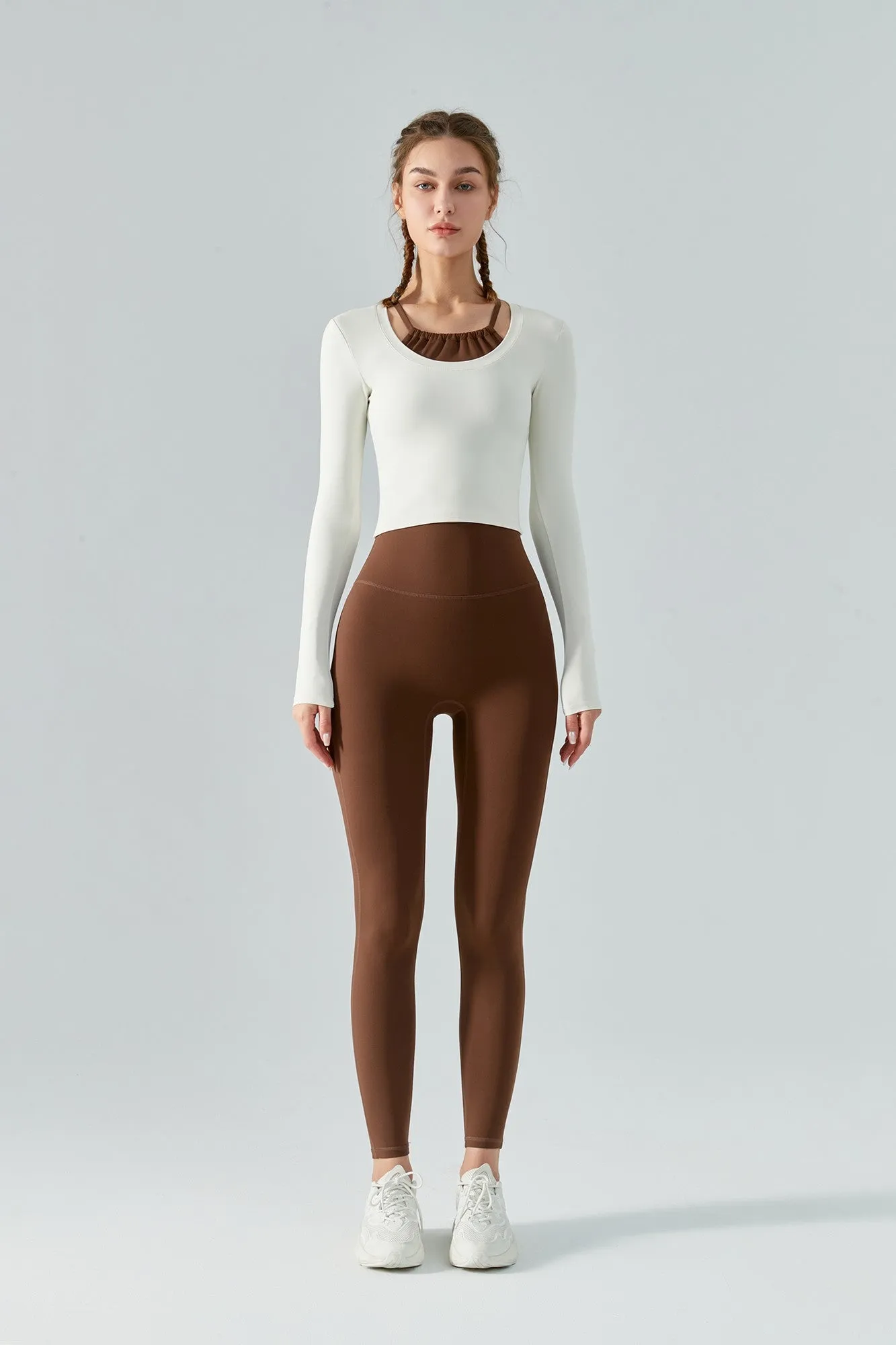 Seamless Scoop Neckline Long Sleeve Crop Top