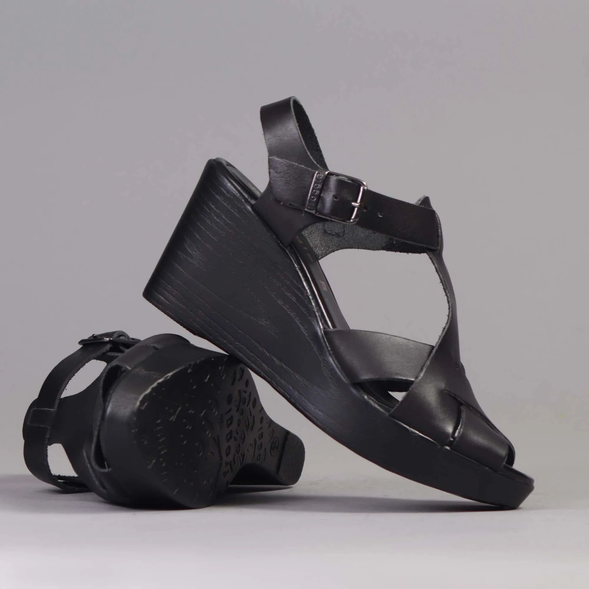 Slingback Sandal in Black - 12558