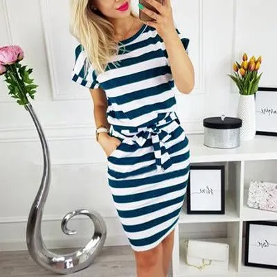 Solid O-Neck Short Sleeves Lacing Dresses Women Casual Pockets Simple Dress Summer Ladies Fashion Breathable Dress