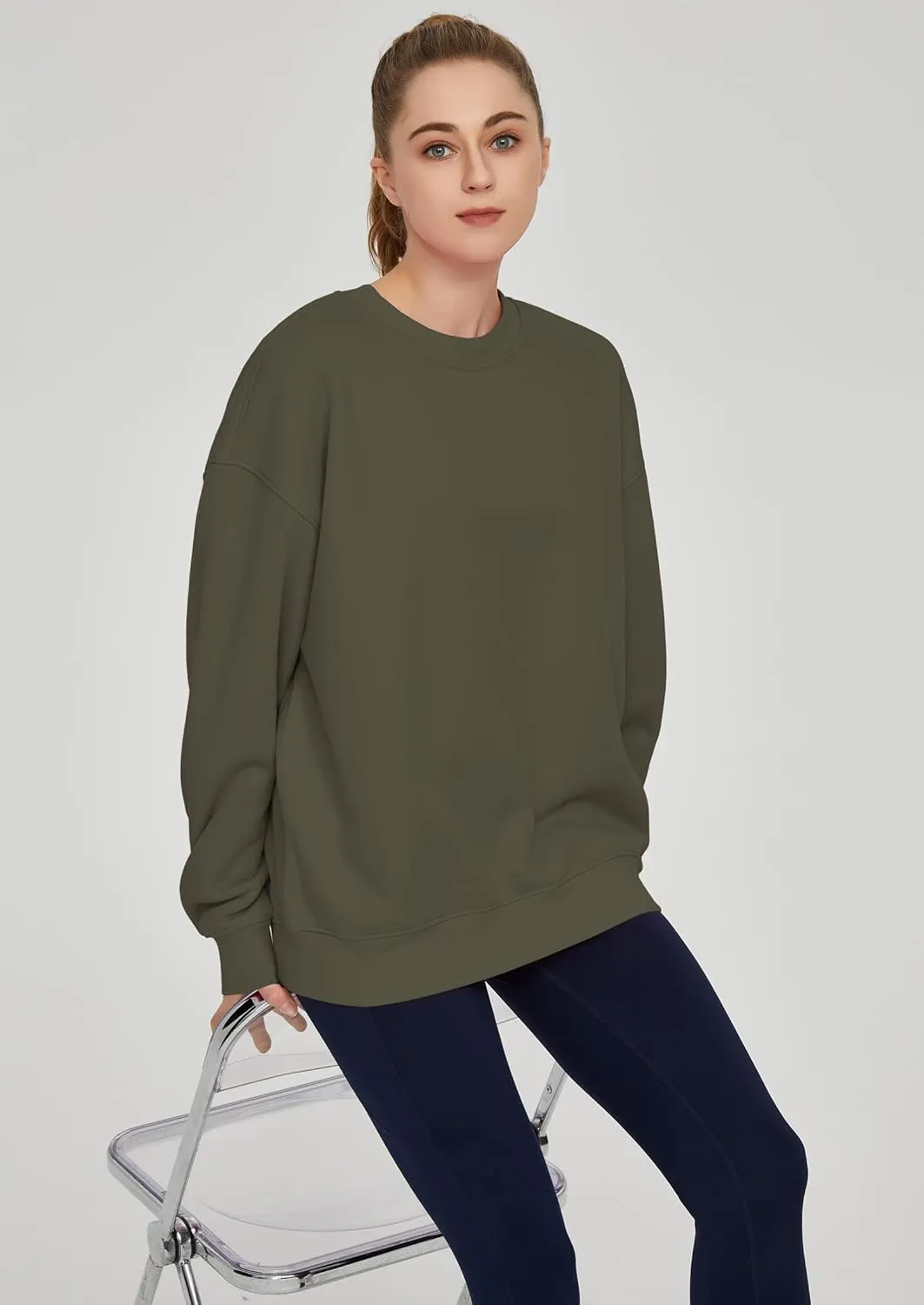 THE GYM PEOPLE Womens' Fleece Crewneck Loose fit Soft Oversized Pullover Sweatshirt