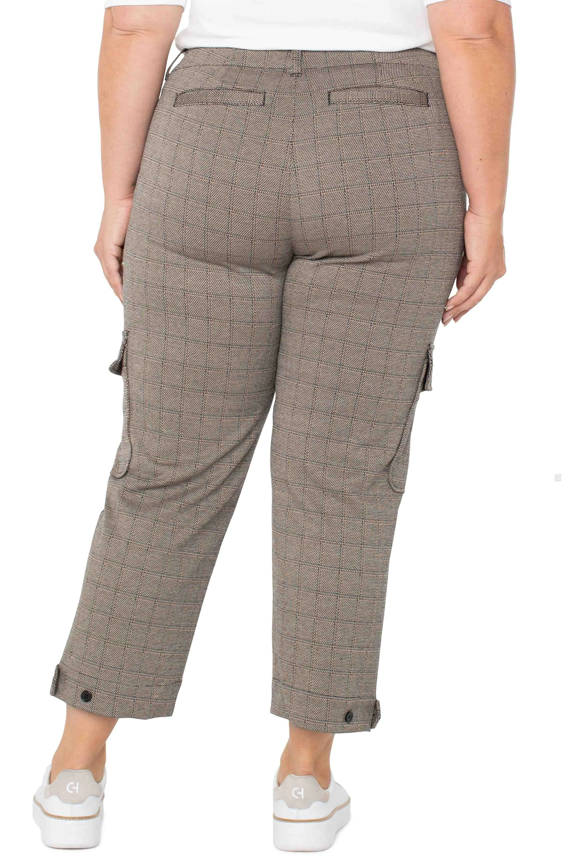 UTILITY CARGO CROP WITH TAB HEM