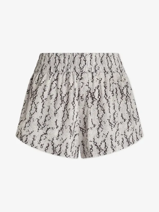 Varley - Kallin Running Short 1.5 in Sand Fragment Snake