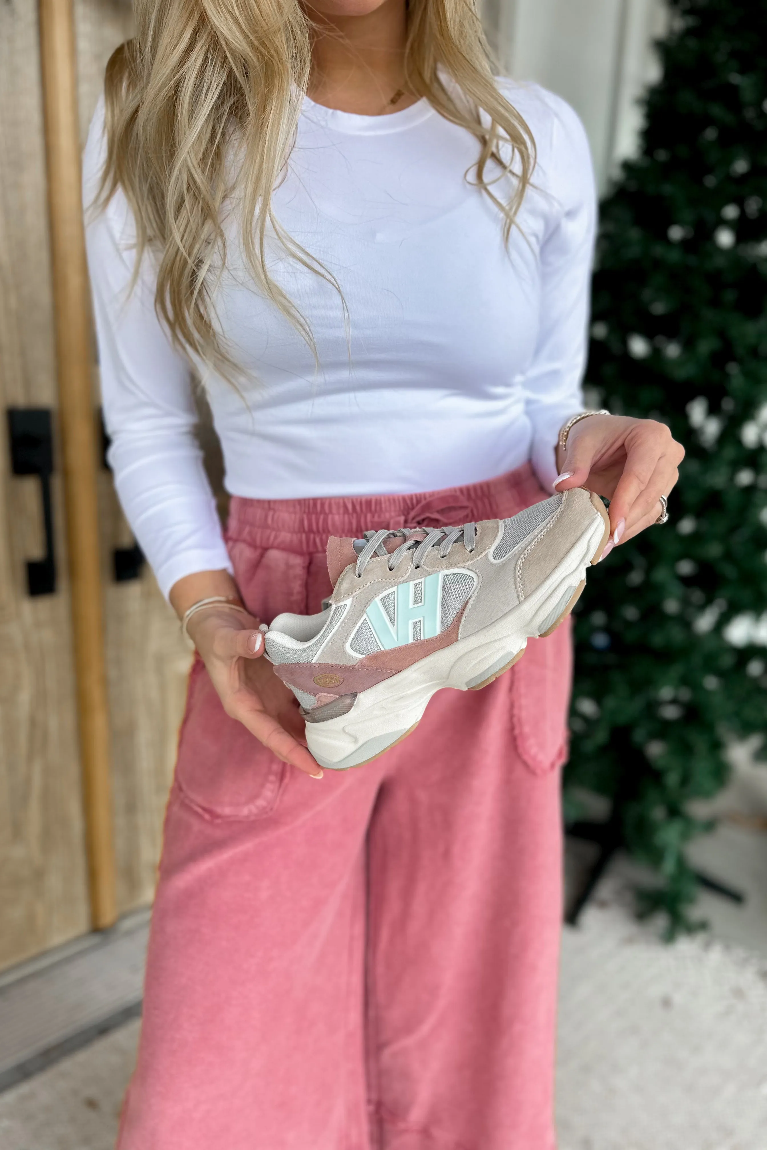 Vintage Havana Dash 8 Running Sneakers